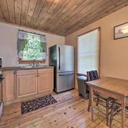 Pet-Friendly Cottage With Fire Pit - 3 Mi To Siu! Carbondale Ngoại thất bức ảnh