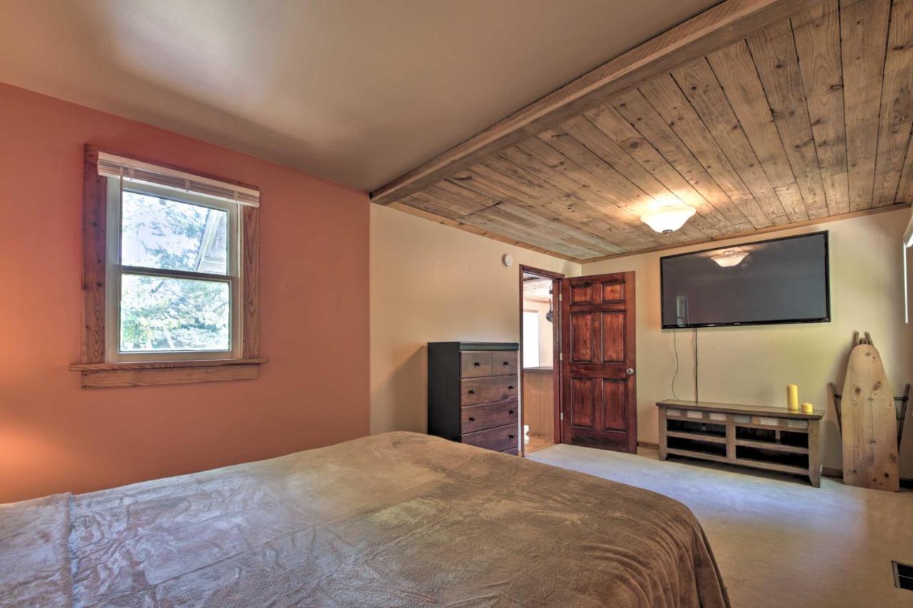 Pet-Friendly Cottage With Fire Pit - 3 Mi To Siu! Carbondale Ngoại thất bức ảnh